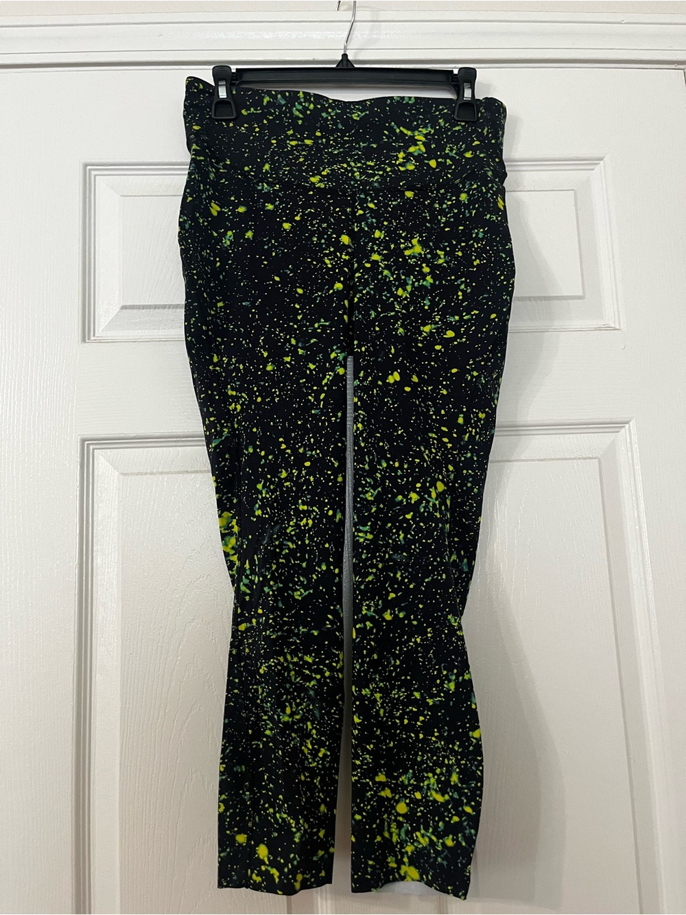 Black & Neon Green Splatter Athletic Set - Sports Bra + Leggings
